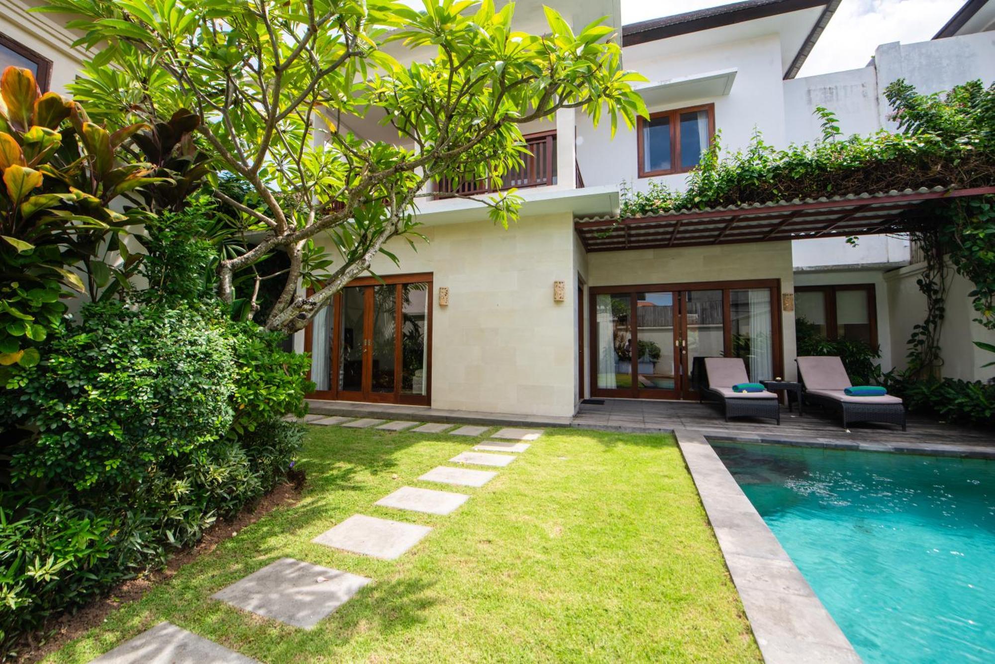 Bali Ayu Hotel & Villas Kuta Lombok Exteriör bild